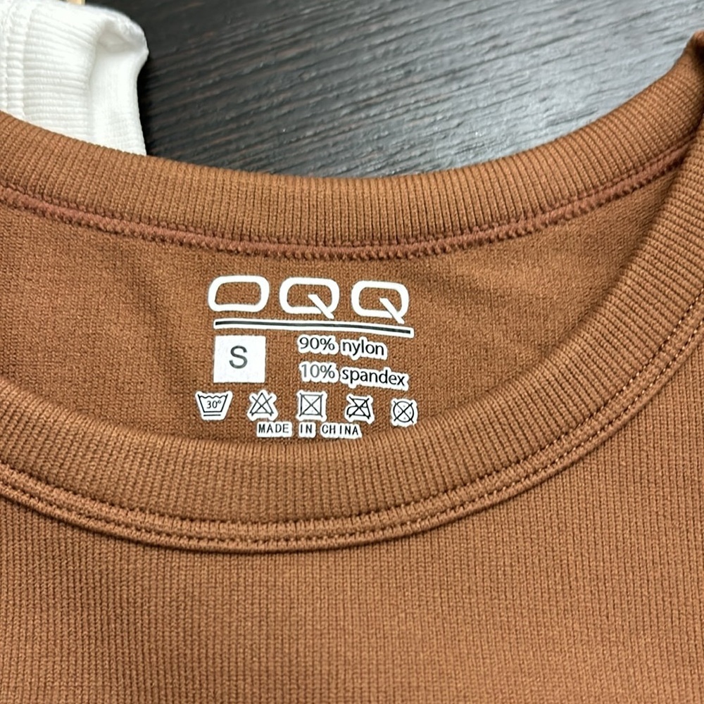 OQQ Women's 3 Piece Ribbed Seamless Racerback Crop Tops Small - Picture 6 of 8